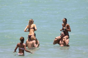 Romee Strijd, Jasmine Tookes & Lais Ribeiro Sexy thefappening.so 137.jpg