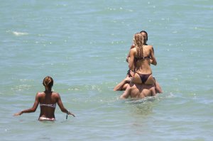 Romee Strijd, Jasmine Tookes & Lais Ribeiro Sexy thefappening.so 140.jpg