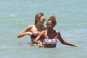 Romee Strijd, Jasmine Tookes & Lais Ribeiro Sexy thefappening.so 146.jpg