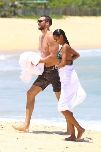 Romee Strijd, Jasmine Tookes & Lais Ribeiro Sexy thefappening.so 168.jpg