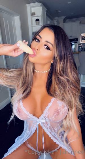 juli-annee_thefappeningblog.com_0008.jpg