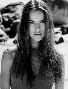 Nicole Naude Sexy & Topless 10 thefappening.so.jpg