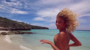 Rose Bertram Sexy Topless 26 scr thefappening.so.jpg