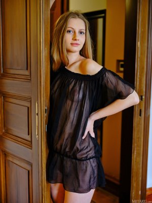 0007-01 thefappeningblog.com.jpg