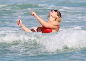 Nicole Coco Austin Sexy thefappening.so 7.jpg