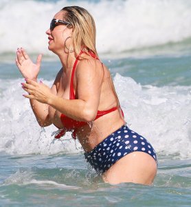 Nicole Coco Austin Sexy thefappening.so 9.jpg