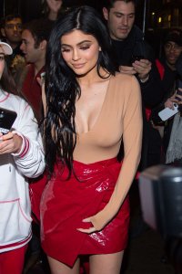Kylie Jenner Sexy 27.jpg