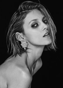 Anja Rubik Sexy 13.jpg