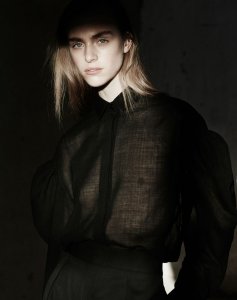 Hedvig Palm See Through_result.jpg