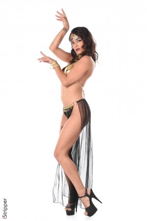 0018-02 thefappeningblog.com.jpg