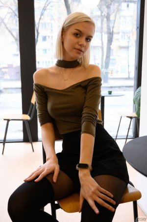 0002-01 thefappeningblog.com.jpg