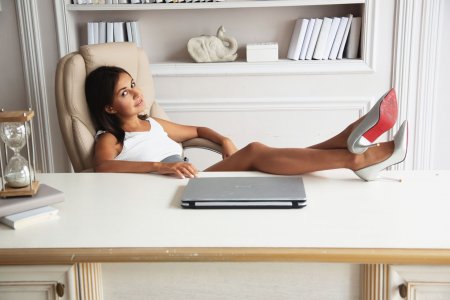 0006-02 thefappeningblog.com.jpg