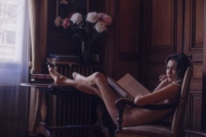 Karol Jaramillo Nude & Sexy 1.jpg
