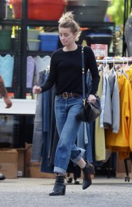 Amber Heard Pokies 1.jpg