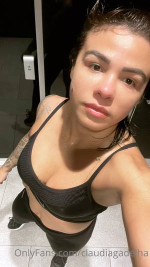 claudia-gadelha_thefappeningblog.com_0003.jpg