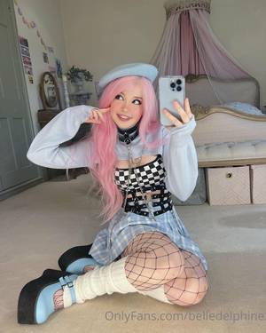 belle-delphine_thefappeningblog.com_0010.jpg