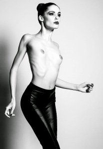 Christie Gabrie Naked 005.jpg