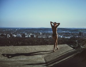 Julia Lescova in Micro Bikini 10.jpg