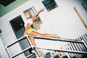 Sally Mustang Naked 06.jpg