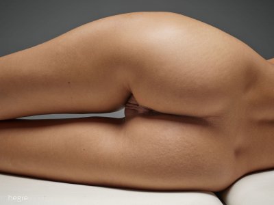 0001-02 thefappeningblog.com.jpg