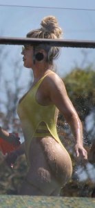 Khloe Kardashian thefappening.so 2.jpg