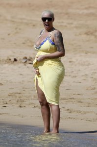 Amber Rose Sexy thefappening.so 6.jpg