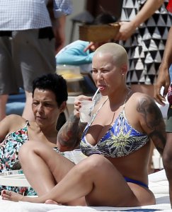 Amber Rose Sexy thefappening.so 13.jpg