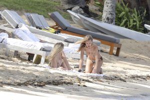 Edita Vilkeviciute Topless Sexy thefappening.so 16.jpg Edita Vilkeviciute Topless Sexy thefappening.so 16.jpg