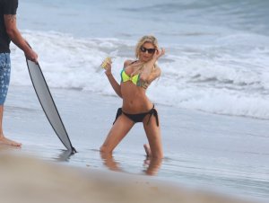 Daisy Lea Sexy 37 thefappening.so.jpg