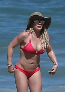 Hilary Duff Sexy 15 thefappening.so.jpg