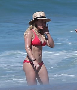 Hilary Duff Sexy 22 thefappening.so.jpg