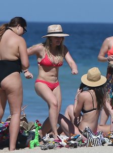Hilary Duff Sexy 26 thefappening.so.jpg
