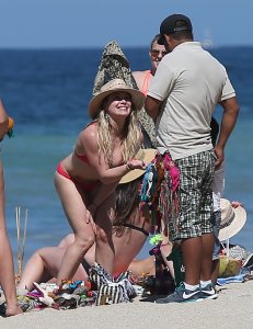 Hilary Duff Sexy 27 thefappening.so.jpg