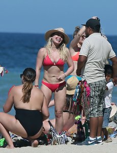 Hilary Duff Sexy 28 thefappening.so.jpg