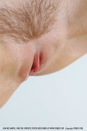 femjoy-larissa-gymnastics-14 thefappeningblog.com.jpg