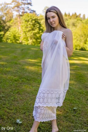 0001-01 thefappeningblog.com.jpg