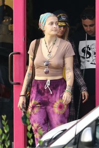 Paris Jackson Braless 2 thefappening.so.jpg
