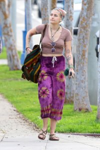 Paris Jackson Braless 12 thefappening.so.jpg