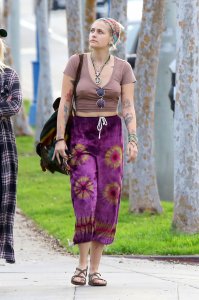Paris Jackson Braless 18 thefappening.so.jpg