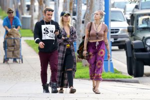 Paris Jackson Braless 28 thefappening.so.jpg