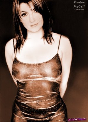 Davina McCall tv_show_caps_paparazzi_photoshoot-1.jpg