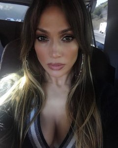 Jennifer Lopez Sexy thefappening.so 5.jpg