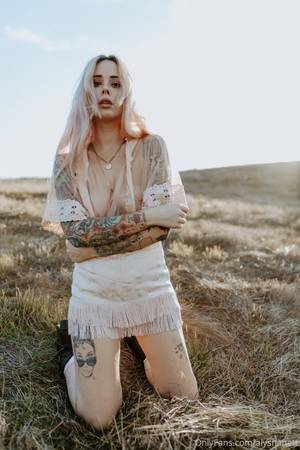 alysha-nett_thefappeningblog.com_0020.jpg