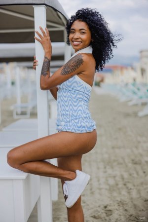 0009-15 thefappeningblog.com.jpg