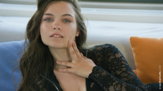 0014-01 thefappeningblog.com.jpg