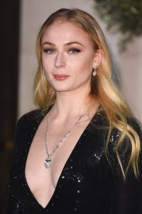 Sophie Turner Sexy 262 thefappening.so.jpg