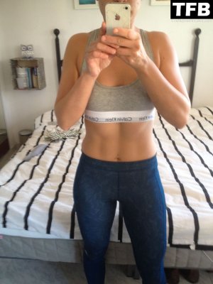 Claire Hutchings Nude Leaked The Fappening The Fappening Blog 11.jpg