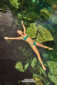 Mia Kang Sexy 15.jpg