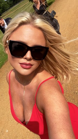 emilyatack-24062022-0001.jpg