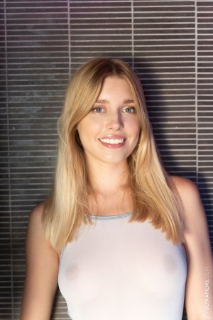 0013-01 thefappeningblog.com.jpg